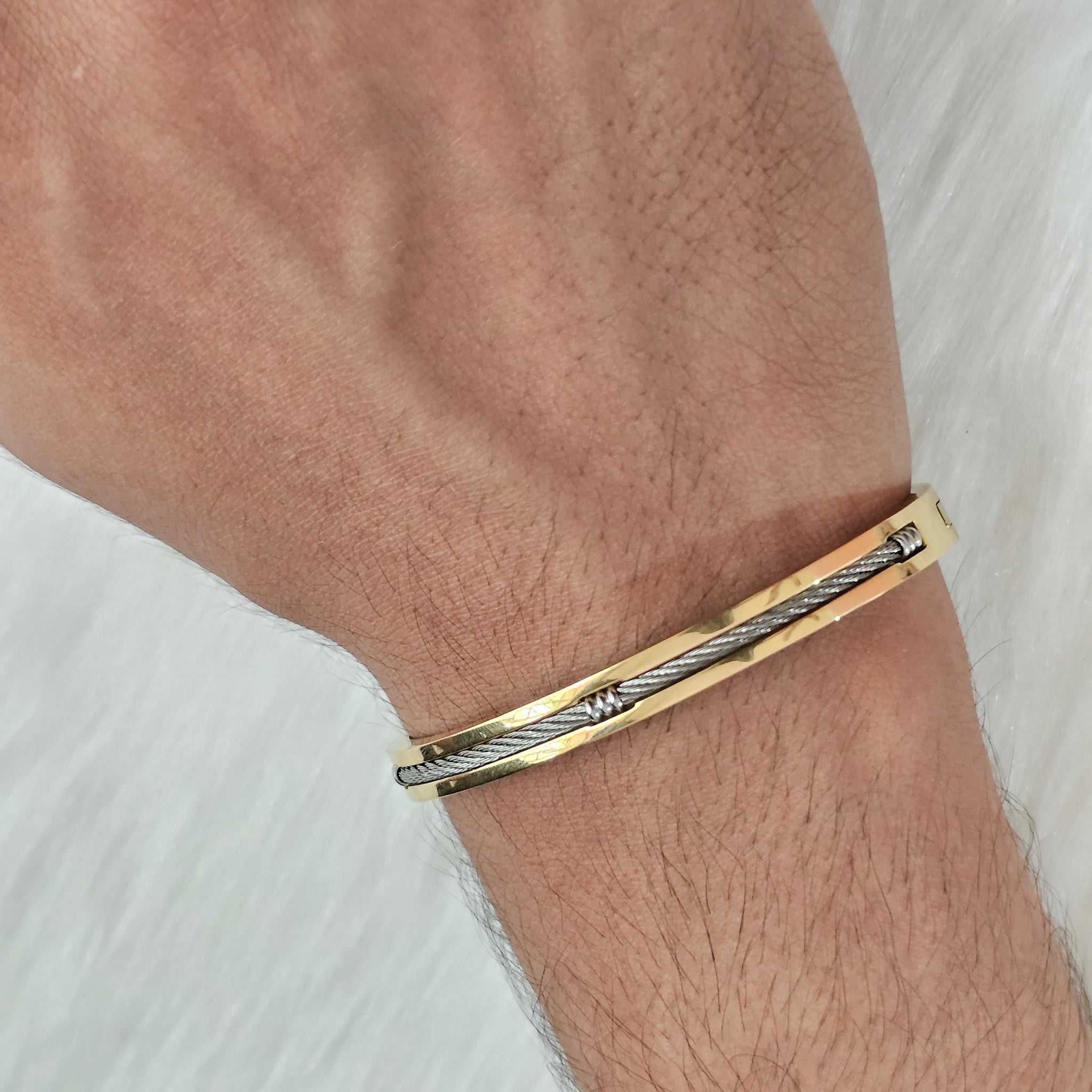 Gold Men's Brilliant Line Bracelet